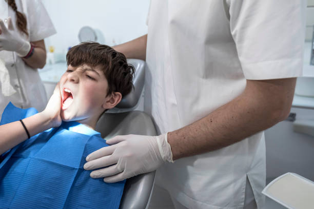 Best Emergency Treatment for Toothache in Agua Dulce, TX